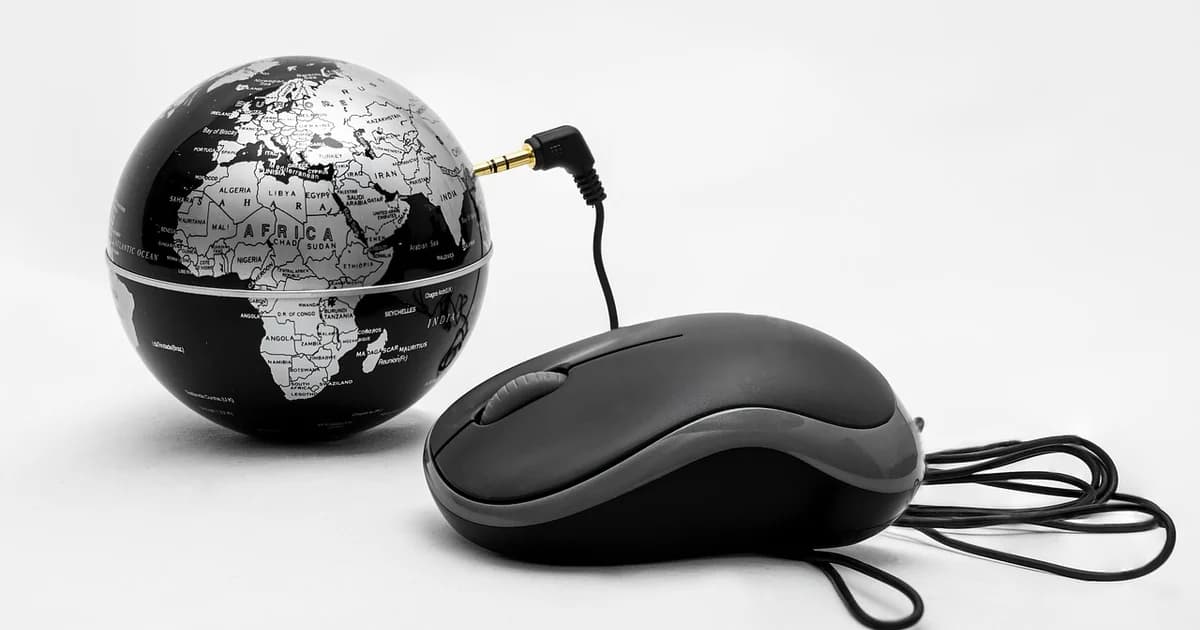 globe, mouse, internet, www, online, technology, earth, world, network, planets, connection, connection cable, modern, media,